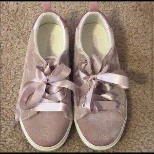 Gymboree Tennis Shoe